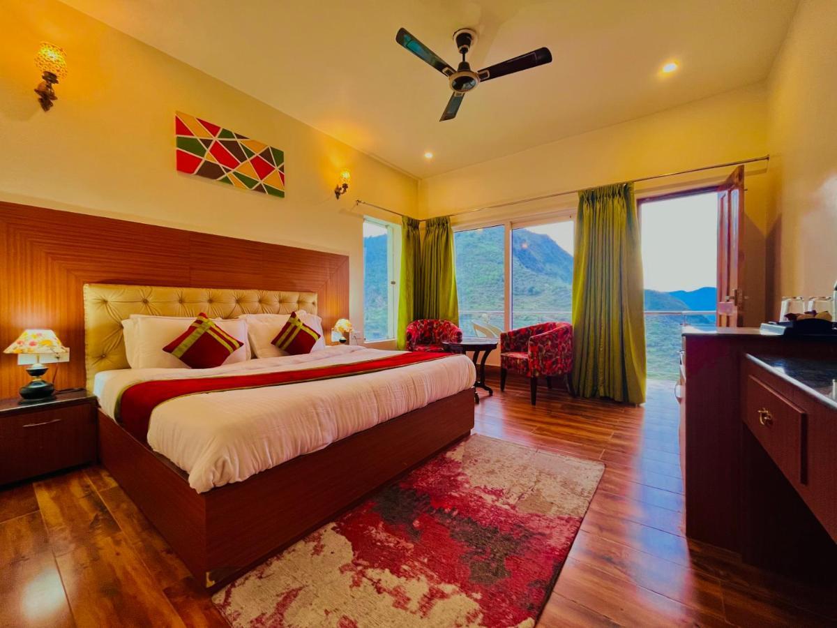 Kempty Myst Resort, Mussoorie - A Comfortable Stay Kültér fotó