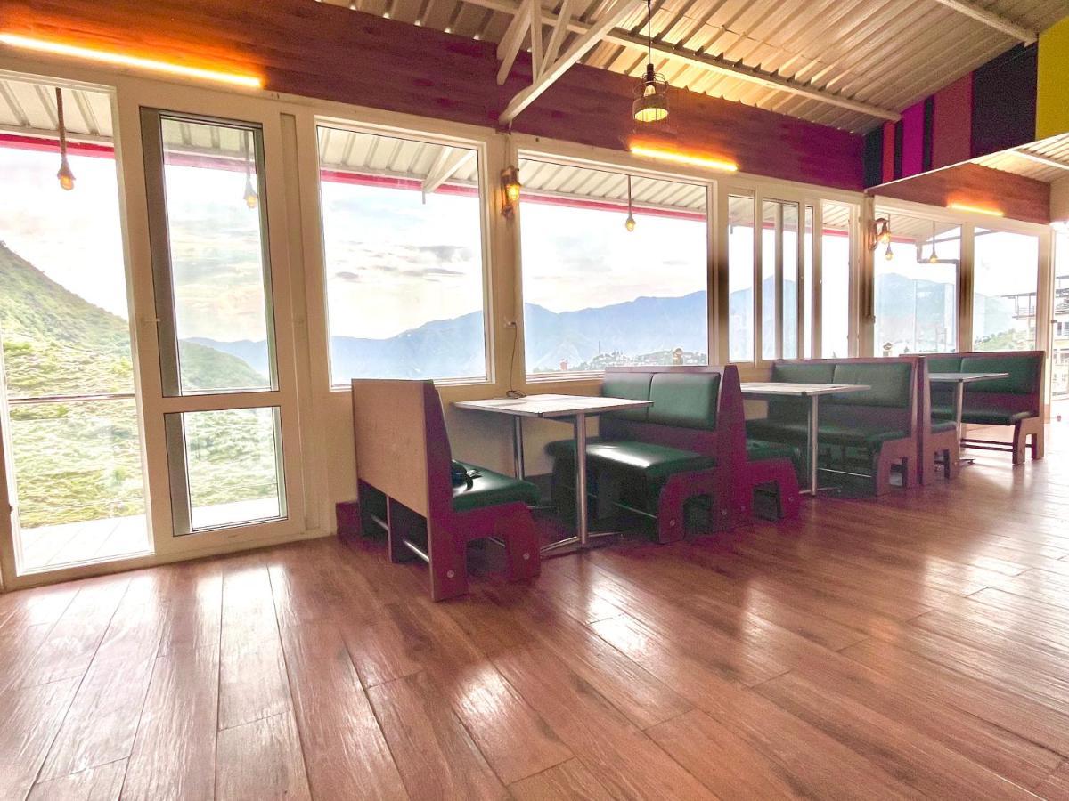 Kempty Myst Resort, Mussoorie - A Comfortable Stay Kültér fotó