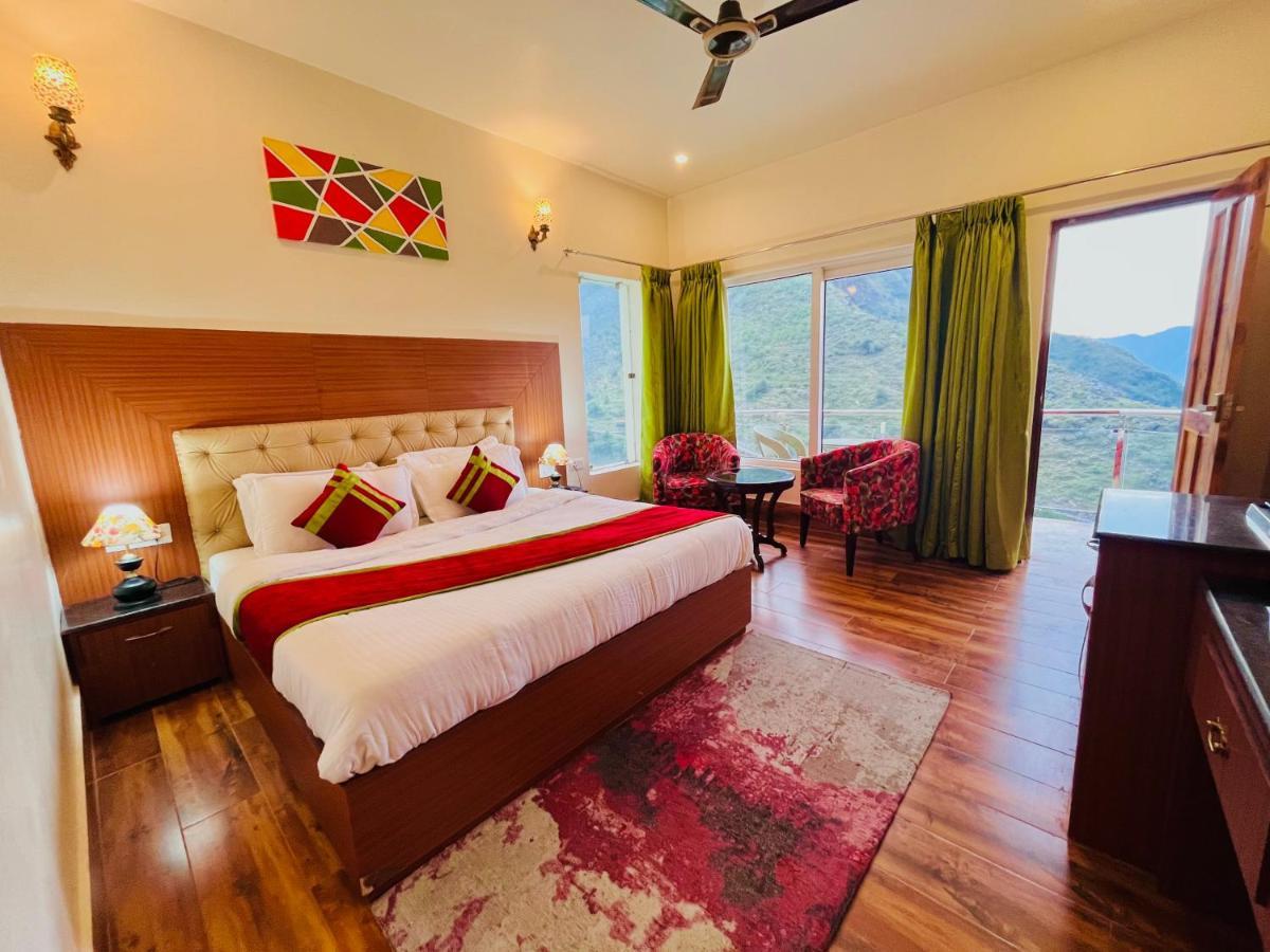 Kempty Myst Resort, Mussoorie - A Comfortable Stay Kültér fotó
